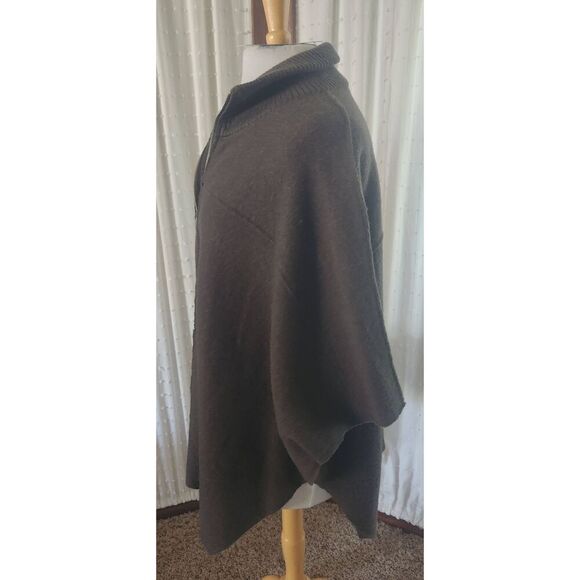 O2 Katie Todd gray 100% Wool high neck zip up batwing style poncho w raw hem NWT - Picture 8 of 13